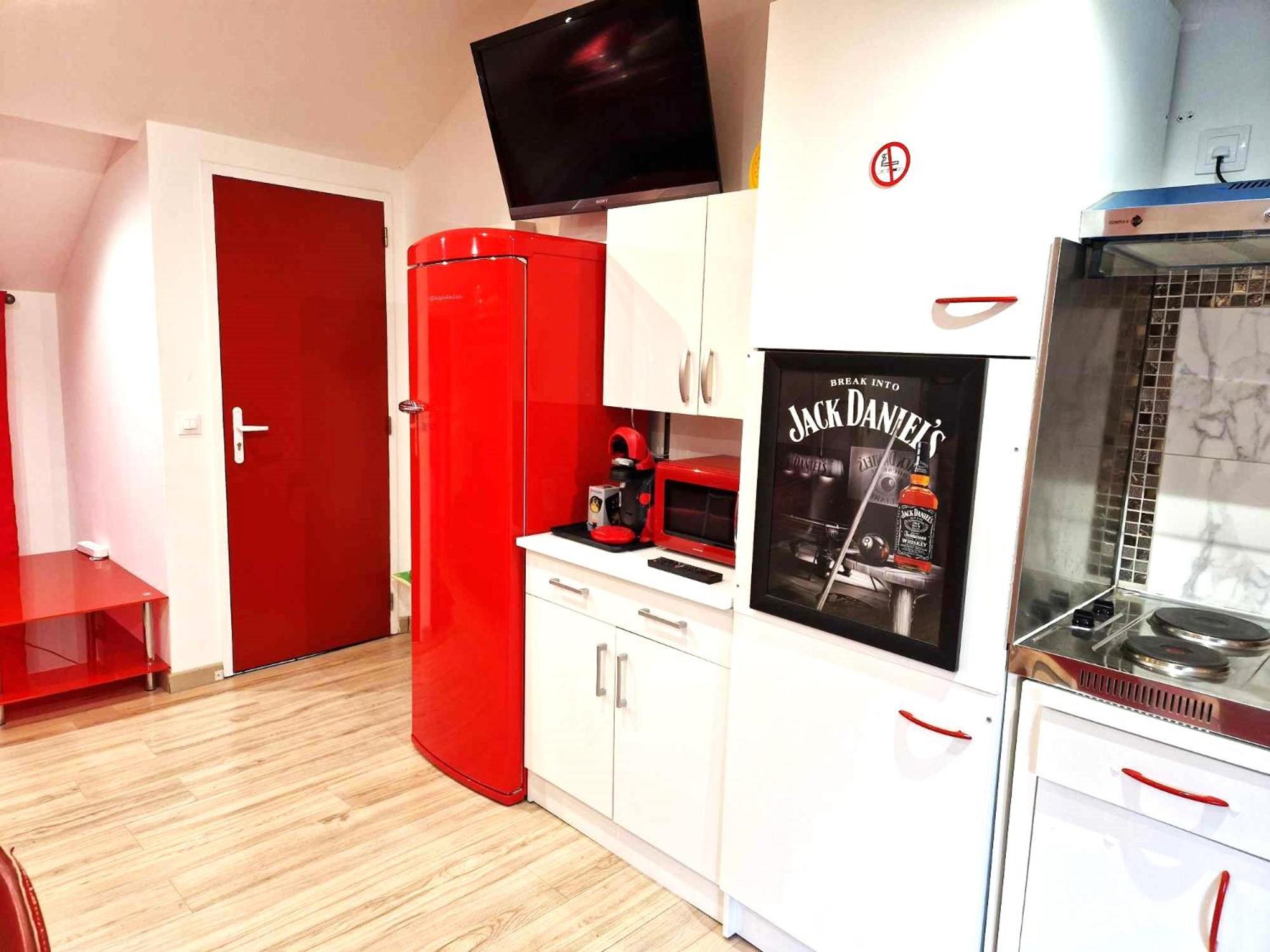 11 - Tres Joli 2 Pieces Tout Equipe Pour 1 A 5 Personnes, Vue Sur Parc Arbore, Parking Privatif Gratuit, Grand Fourgon Possible, Tout Le Linge De Maison Est Fourni Razac-sur-lʼIsle Exterior foto